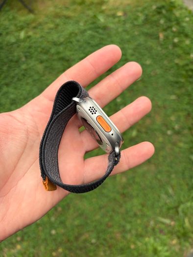 Apple Watch Ultra 2 49mm - 98% Battery Health