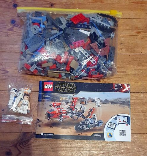 Lego Star Wars 75250: Pasaana Speeder Chase (2019) 100% Complete (NO BOX)