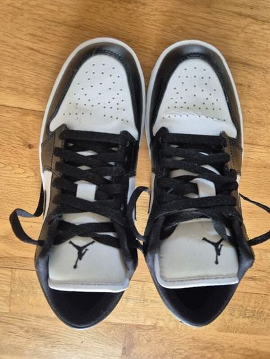 Nike Air Jordan 1 Low size UK6