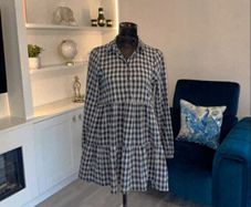 Reduced  Ladies Black & White Check Dress from Zara. Size Xs UK 6 / EU 34
