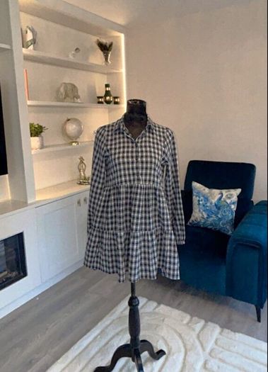 Ladies Black & White Check Dress from Zara. Size Xs UK 6 / EU 34