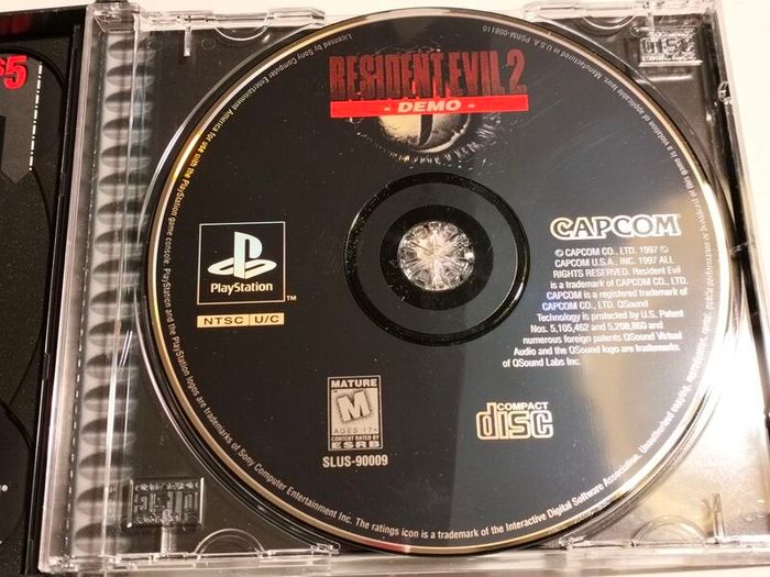 Resident Evil Directors Cut NTSC ps1 playstation 1