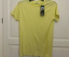yellow gym/workout tshirt
