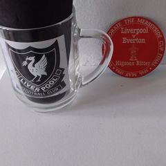 Liverpool F.C. Vintage 1984 Champions of Europe Pint Glass Tankard and 1986 F.A. Cup Final Beer Mat