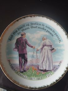 Pope plate