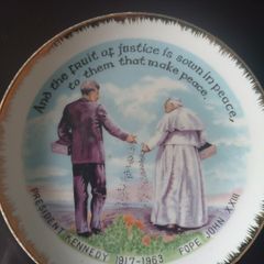 Pope plate