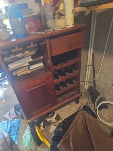 wine cabinet