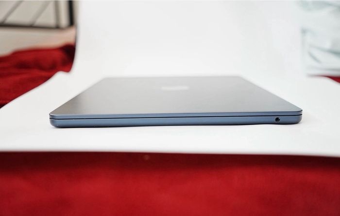 Macbook Air M2 midnight blue 256 gb
