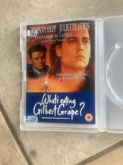 What's eating Gilbert Grape, Di Caprio