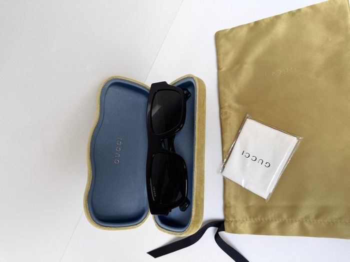 Gucci sunglasses unisex