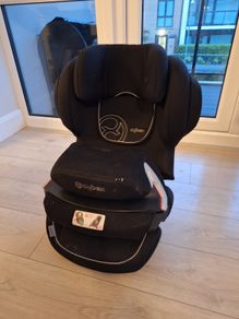 Cybex Juno-2-Fix car seat with Impact Shield