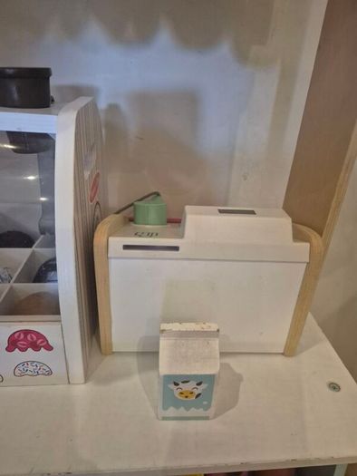 Wooden Toy Shop with Melissa and Doug Ice Cream Stand