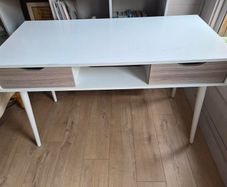 Furniture - side table