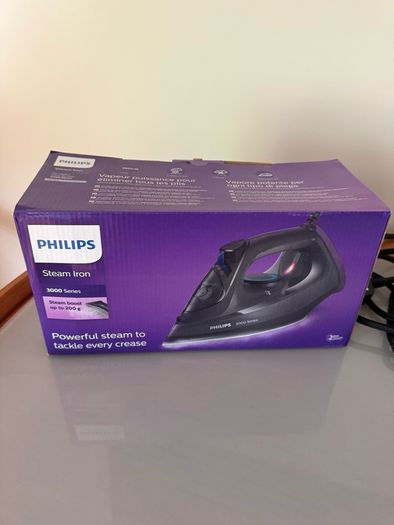Philips 3000 Series Steam Iron, a 2600 W appliance