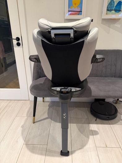 Joie i-Spin 360 ISOFIX great condition (1 of 2 seats, 2nd one on seperate advert)