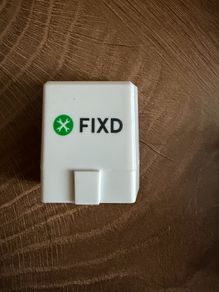 FIXD OBD2 car scanner