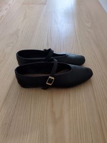 Leather flat ballerina shoes (size 40)