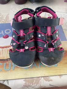 girls sandals size 10 uk