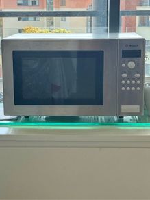 Bosch Series 2 Microwave 900 W, 25 L
