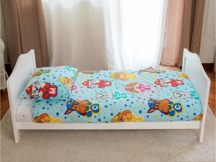 Excellent Condition Nested Sorrento Cot Bed, Mattress, + FREE Sheets