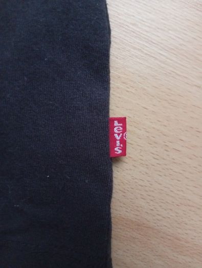 Levi's T-shirt x 2