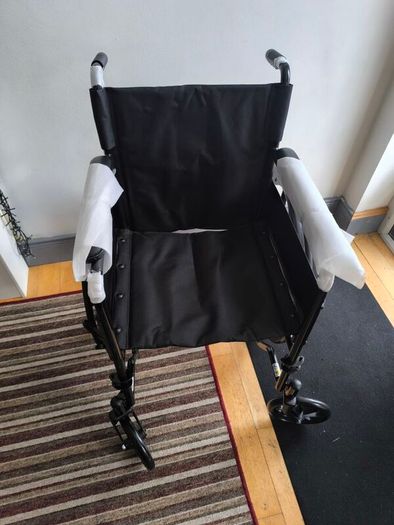 Drive Devilbiss Black Sport Wheelchair self propel 24 inch wheels