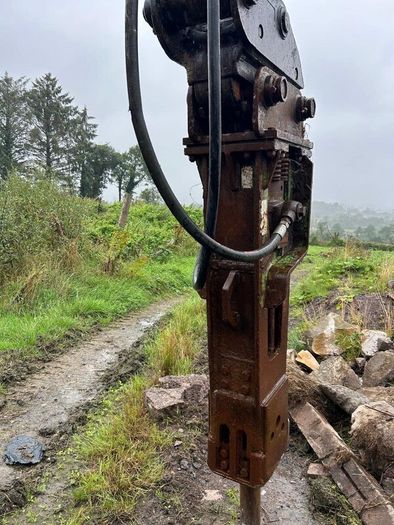 Montabert Hammer