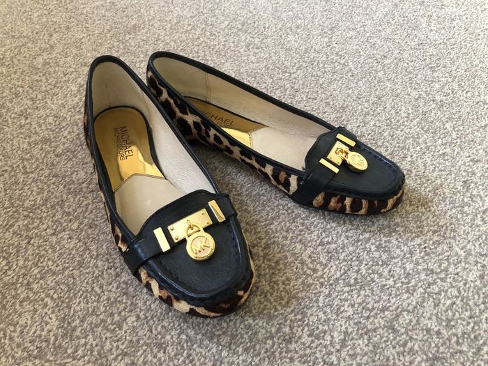 Michael Kors calf skin flats
