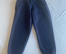 School wearhouse navy bottoms (age 6-7)