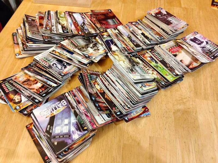 Doctor who battles in time trading cards huge lot