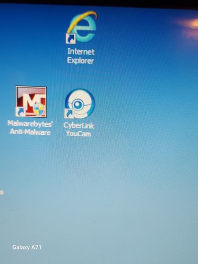 Samsung R610 15.6 inch Laptop, 3GB Ram, 300GB HDD, Intel Core 2 Duo CPU T6400 2.00GHz, indows 7 Home Premium, Chrome, Youtube, and VLC for best movie experience