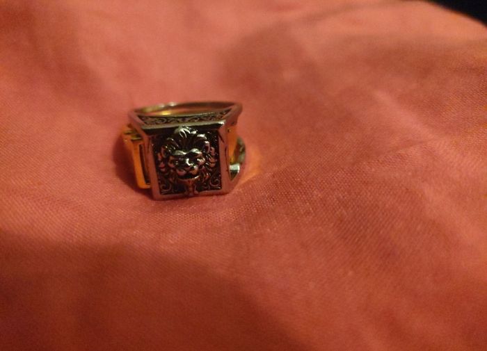 unisex secret ring