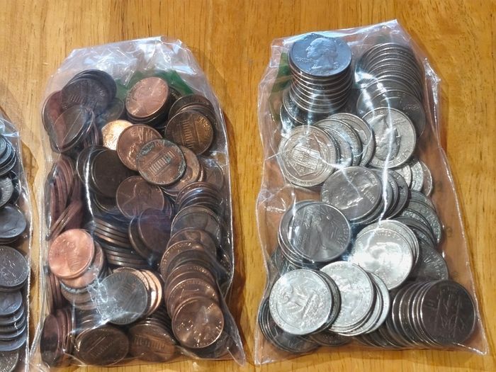 Bulk US Coins 2.9KG Mixed Lot of over 750 Coins Circulated
