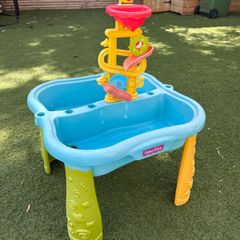 water and sand play table