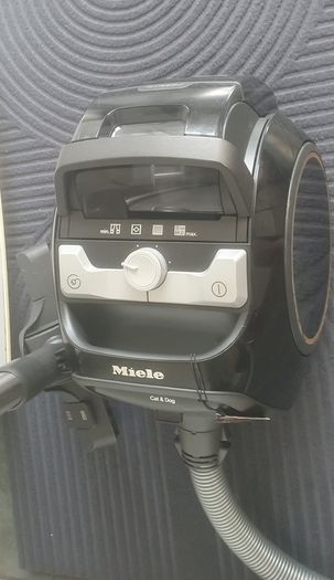 MIELE Boost CX1 Cat & Dog Bagless Cylinder Vacuum Cleaner