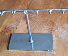 metal T-bar jewelry display stand