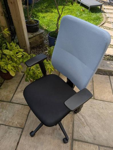 ergonomic office chair