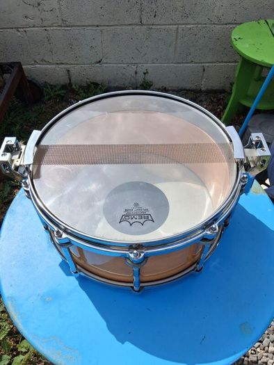 Pearl Freefloating Snare