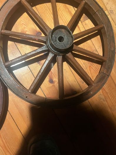 2 antique 20in spoke  wheels with metal rims