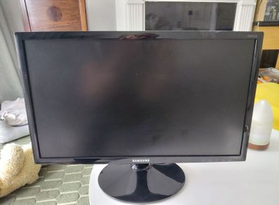 Samsung monitor S24D330H