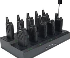 RT622 Walkie Talkie, 113g Compact 2 Way Radio, 10-in-1 Charging Base, Portable Radio Back Clip, 5 LED Indicators, PMR446 Walkie Talkies for Adults for Hospitality, Restaurant (Black, 10 Pack