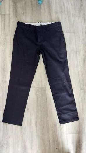 BNWOT Dickies Slim Fit Straight Work Pants W34 L30/32 87q 872 873