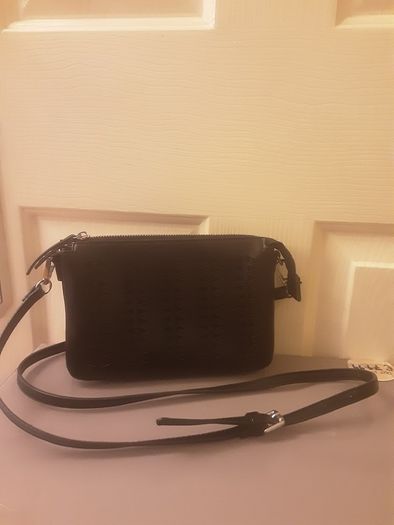 Crossover 'Parofie' Bag .. Colour: Black