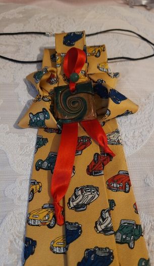 Exclusive Handmade Tie-Necklace  Sustainable Craft Fashion