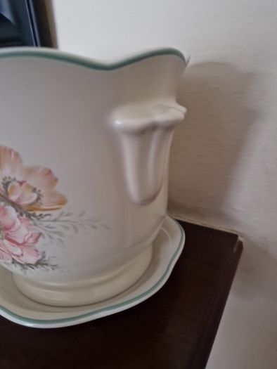 plant pot
