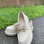 Woman shoe size 5 Image 4