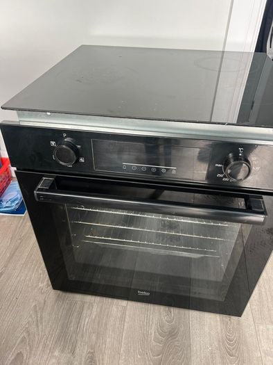 Beko oven