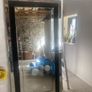 Salon Mirrors and footrests Image 2