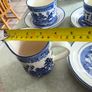Arklow WILLOW IRELAND Blue and White inc Willow pattern 2 cup and saucers with milk jug set in saucer olso open suger bowl set in saucer 8 pices set 60.00 euro. Image 9