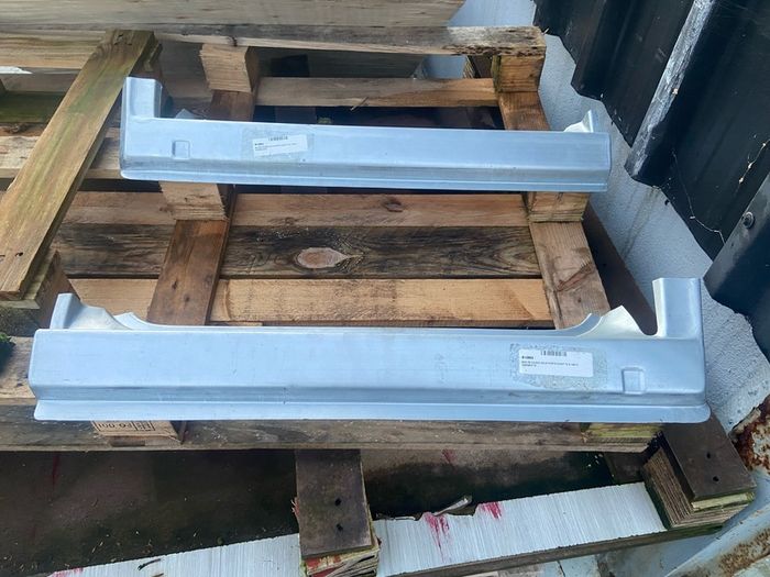 Vw t4 outter sills